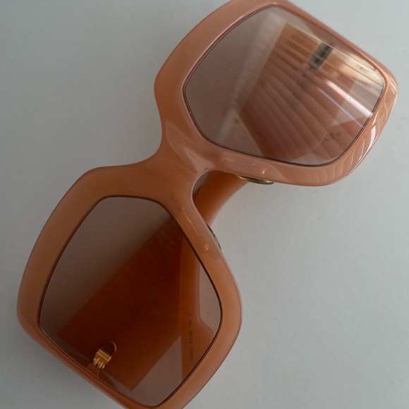 Authentic Christian Dior So Light 2 Sunglasses - Picture 2 of 5